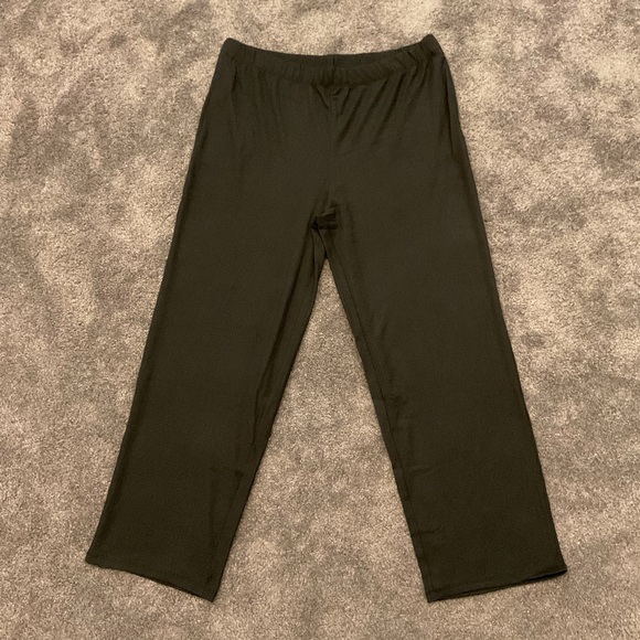 Studio 1886 Textured Pull-On Pant - Picture 5 of 8